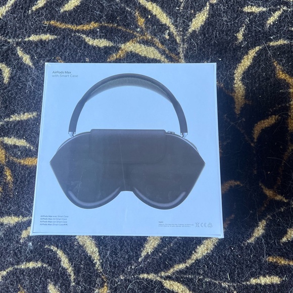 Apple Airpod Max - Picture 2 of 3